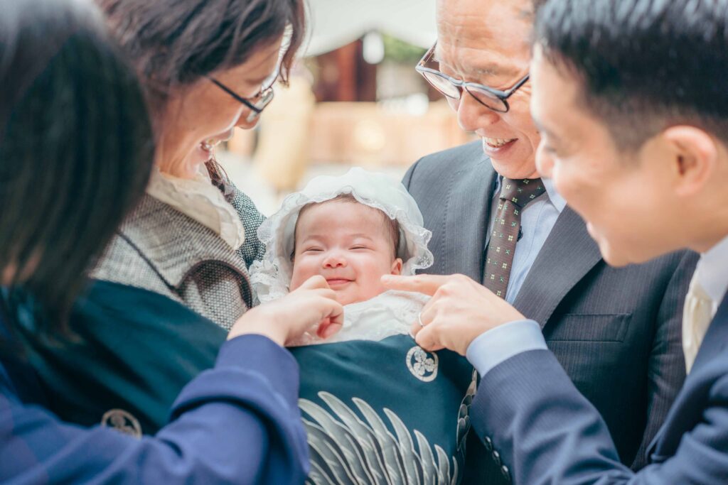 阿佐ヶ谷神明宮 お宮参りする赤ちゃん